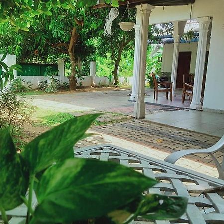Sidhangana Home Stay Anuradhapura Kültér fotó